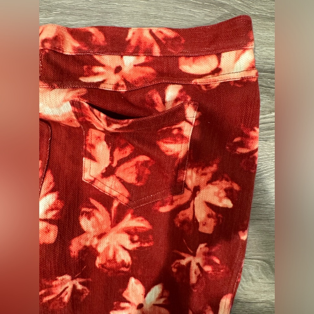 Simply Vera Vera Wang Burgundy Floral Chino Leggings Size M New With Tags - Picture 10 of 16